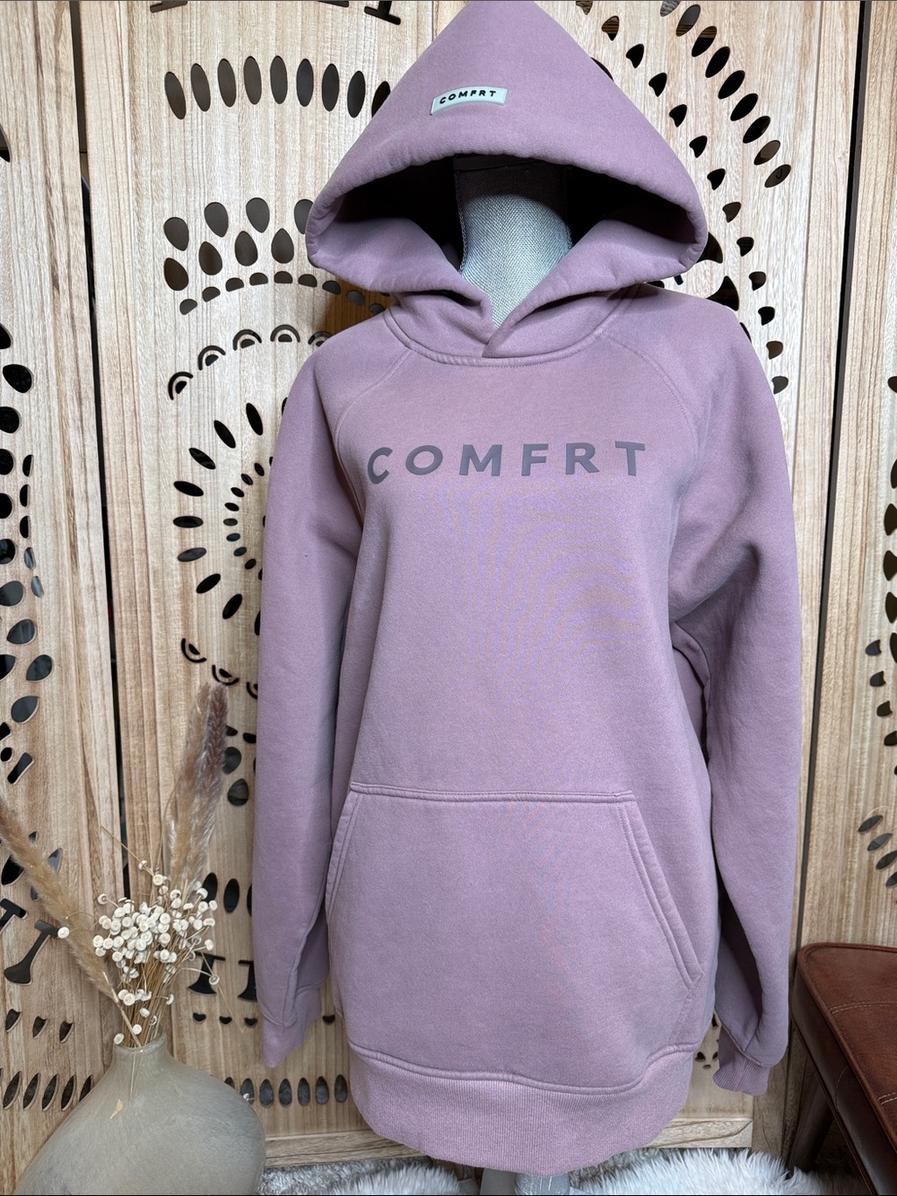 COMFRT tranquil hoodie in color, orchid